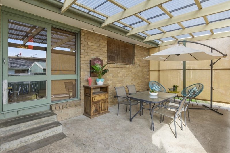 Photo - 21 Feathertop Drive, Wyndham Vale VIC 3024 - Image 10