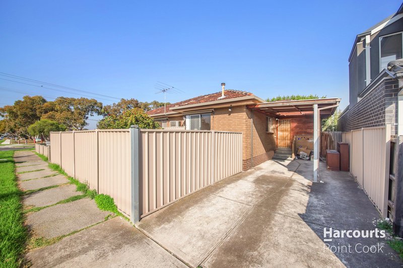 Photo - 21 Fifth Avenue, Altona North VIC 3025 - Image 3