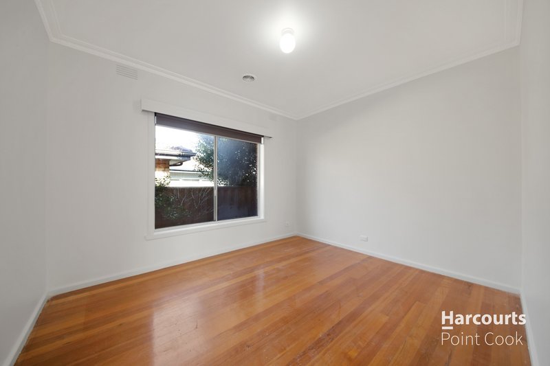 Photo - 21 Fifth Avenue, Altona North VIC 3025 - Image 7