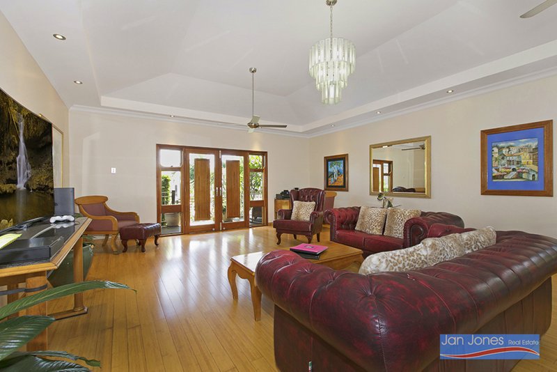 Photo - 21 Fifth Avenue, Scarborough QLD 4020 - Image 4