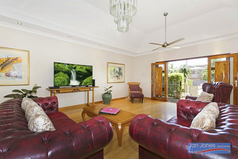 Photo - 21 Fifth Avenue, Scarborough QLD 4020 - Image 6