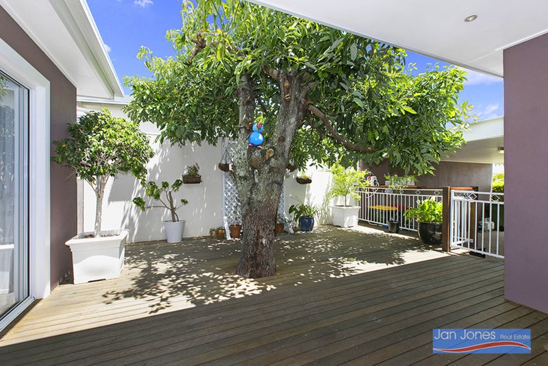 Photo - 21 Fifth Avenue, Scarborough QLD 4020 - Image 10