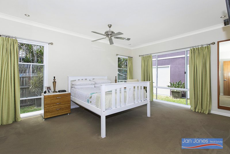 Photo - 21 Fifth Avenue, Scarborough QLD 4020 - Image 11