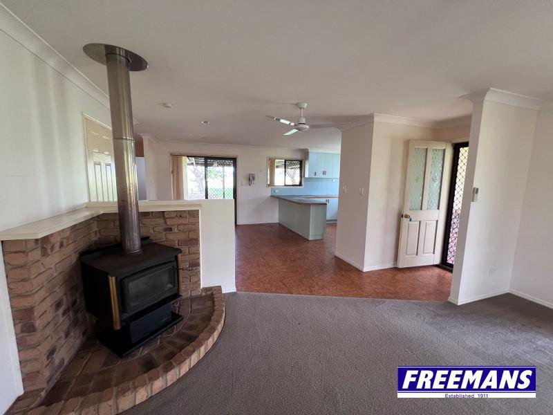 Photo - 21 First Avenue, Kingaroy QLD 4610 - Image 9