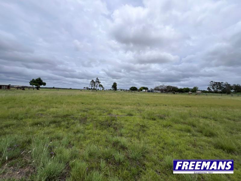 Photo - 21 First Avenue, Kingaroy QLD 4610 - Image 32