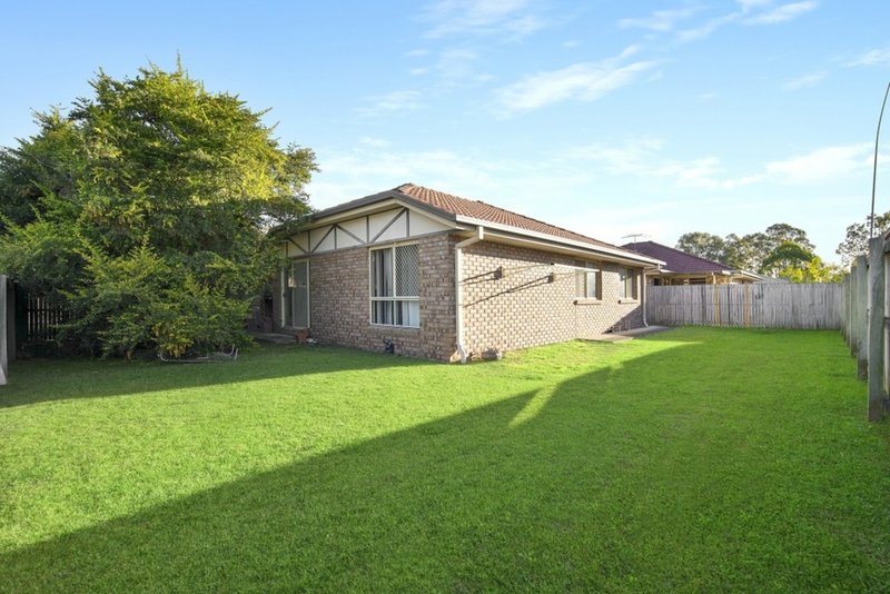 Photo - 21 Fleet Drive, Kippa-Ring QLD 4021 - Image 8