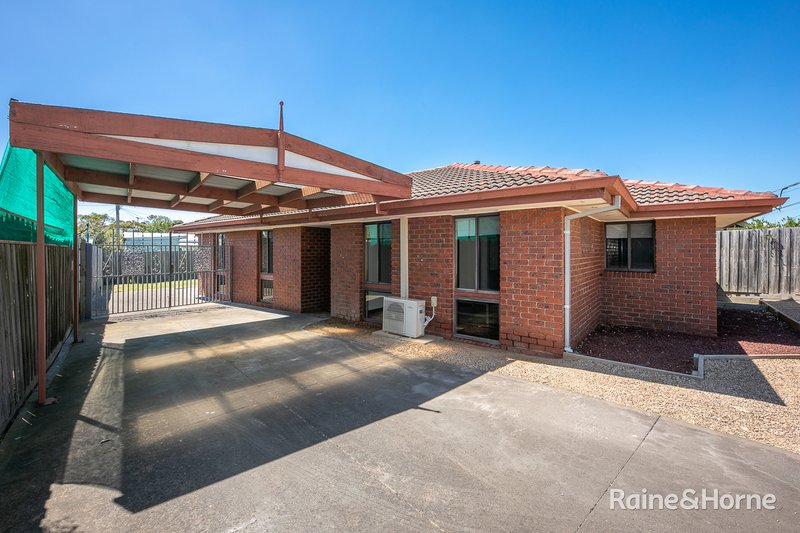 Photo - 21 Flinders Street, Sunbury VIC 3429 - Image 2