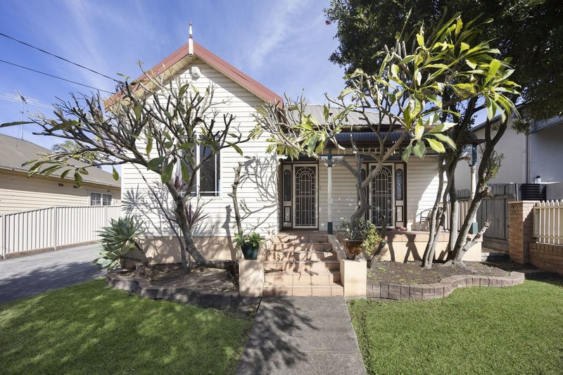 Photo - 21 Flora Street, Arncliffe NSW 2205 - Image 1