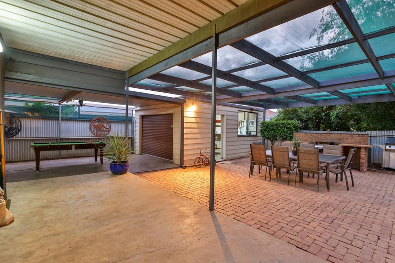 Photo - 21 Floral Avenue East , Mildura VIC 3500 - Image 13