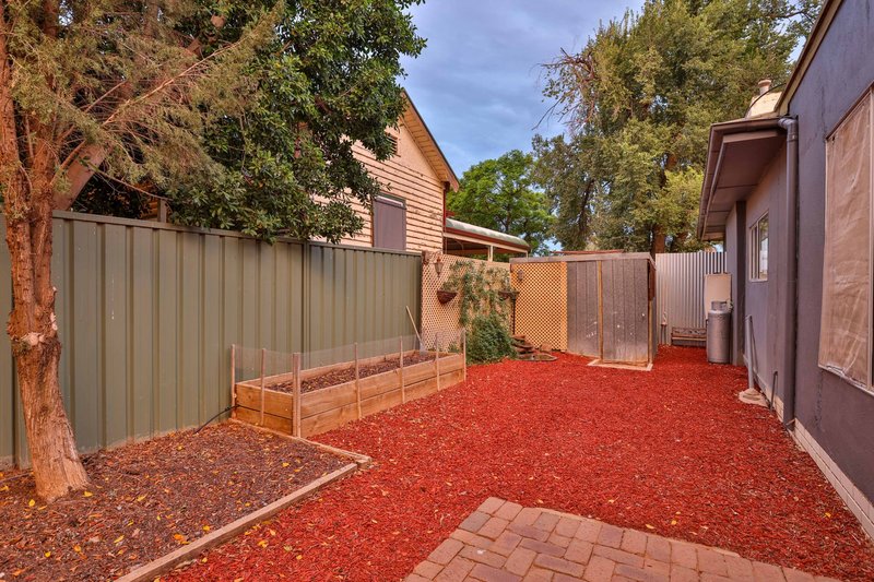 Photo - 21 Floral Avenue East , Mildura VIC 3500 - Image 17