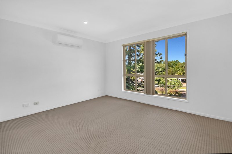 Photo - 21 Floyd Court, Parkwood QLD 4214 - Image 5
