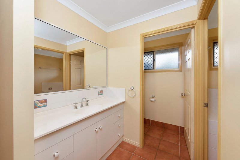 Photo - 21 Forbes Court, Avoca QLD 4670 - Image 14