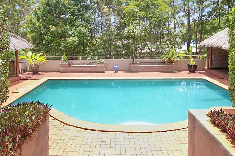 Photo - 21 Forest Drive, Elanora QLD 4221 - Image 10