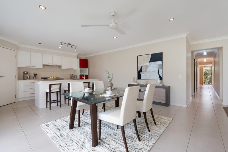 Photo - 21 Forest Pines Boulevard, Forest Glen QLD 4556 - Image 2