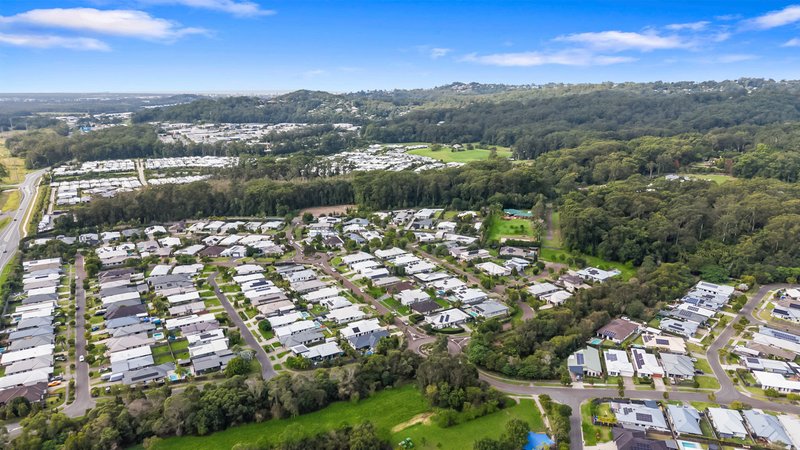 Photo - 21 Forest Pines Boulevard, Forest Glen QLD 4556 - Image 12