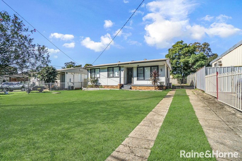 21 Forrester Road, Lethbridge Park NSW 2770