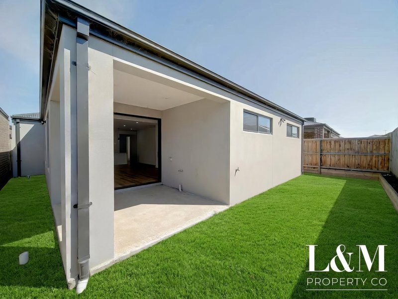 Photo - 21 Forresters Rd, , Donnybrook VIC 3064 - Image 3