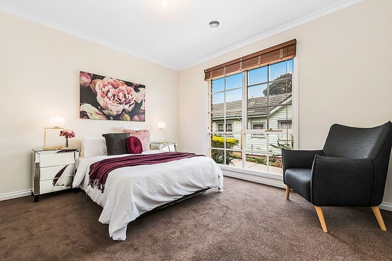 Photo - 2/1 Fortune Street, Box Hill North VIC 3129 - Image 8