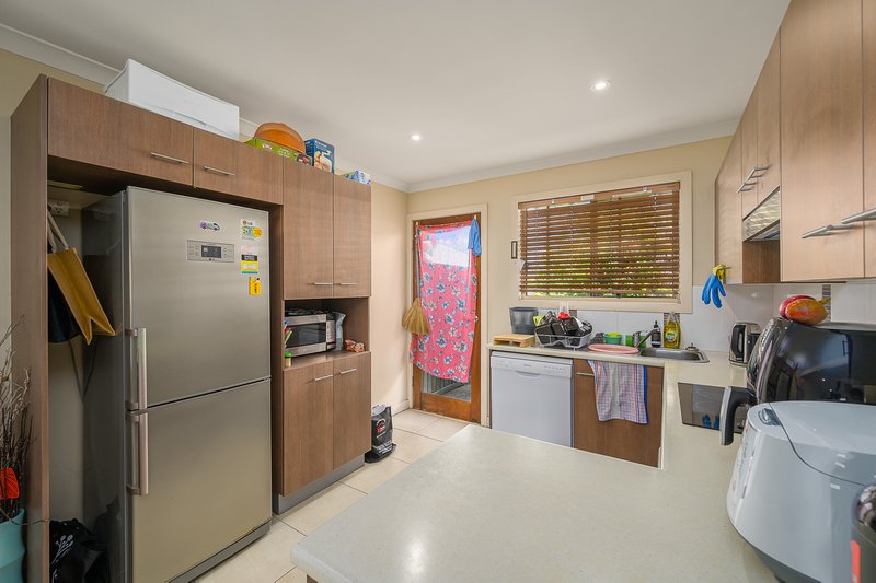 Photo - 21 French Street, South Gladstone QLD 4680 - Image 5