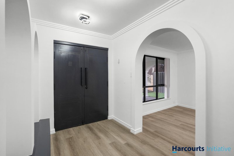 Photo - 21 Frimley Way, Morley WA 6062 - Image 3