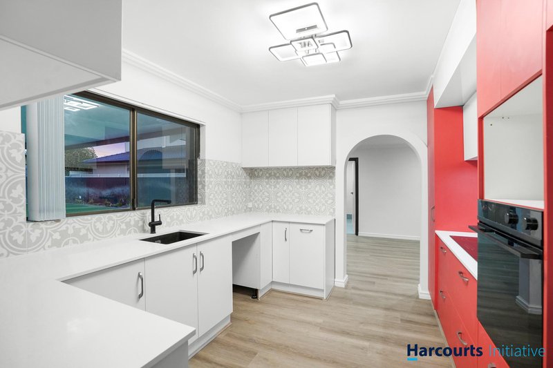Photo - 21 Frimley Way, Morley WA 6062 - Image 13