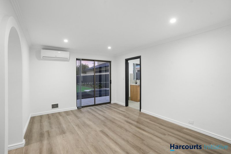 Photo - 21 Frimley Way, Morley WA 6062 - Image 14