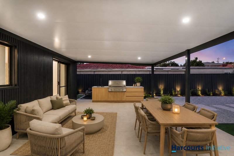 Photo - 21 Frimley Way, Morley WA 6062 - Image 17