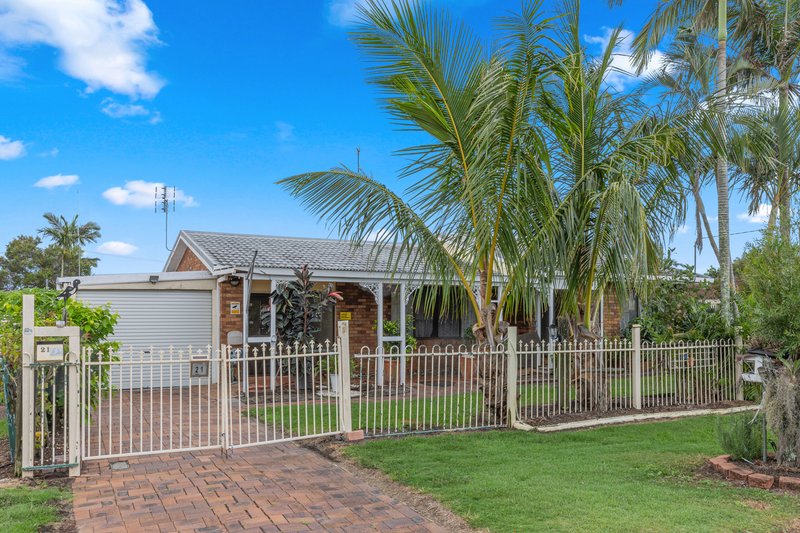 Photo - 21 Galatea Street, Point Vernon QLD 4655 - Image 3