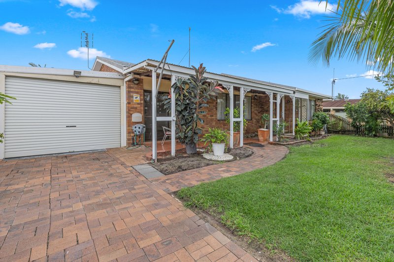 Photo - 21 Galatea Street, Point Vernon QLD 4655 - Image 4