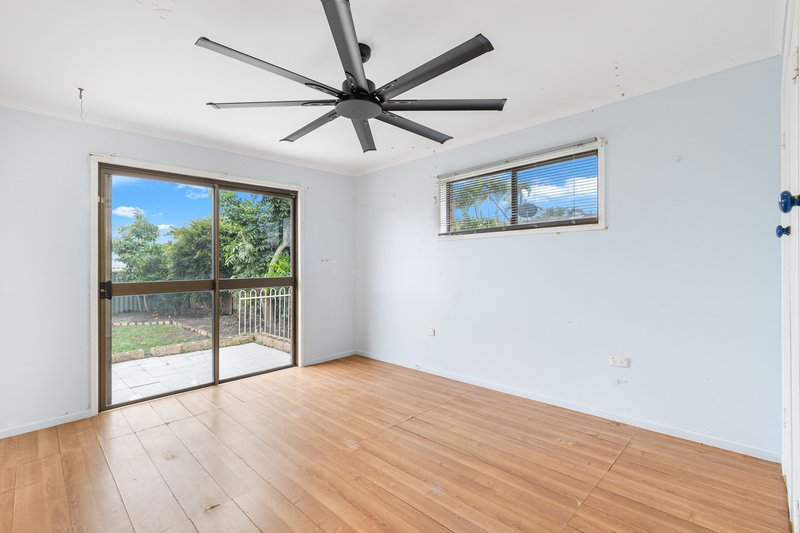 Photo - 21 Galatea Street, Point Vernon QLD 4655 - Image 8