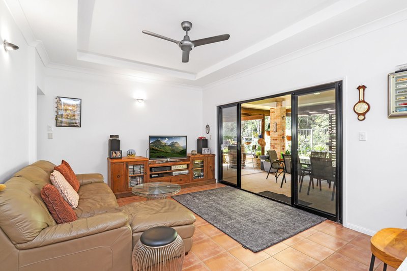 Photo - 21 Gallery Place, Little Mountain QLD 4551 - Image 6