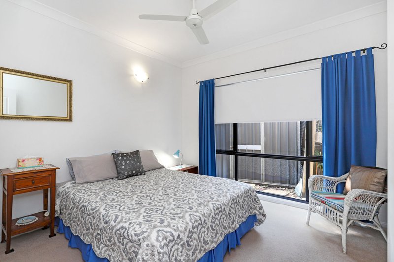 Photo - 21 Gallery Place, Little Mountain QLD 4551 - Image 12