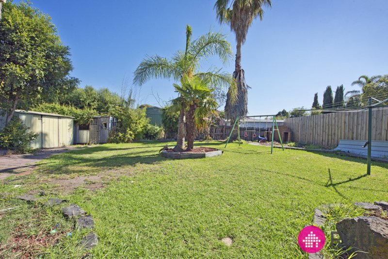 Photo - 21 Garden Grove Drive, Mill Park VIC 3082 - Image 15