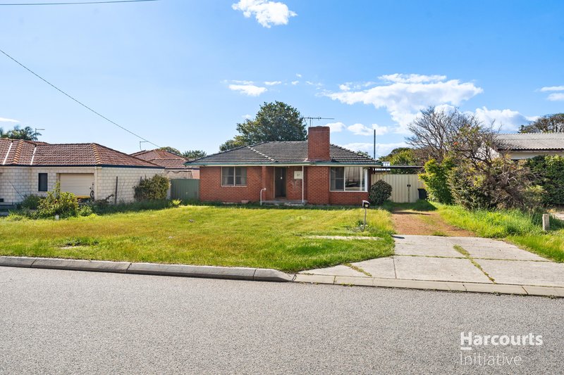 Photo - 21 Garrick Way, Balga WA 6061 - Image 3