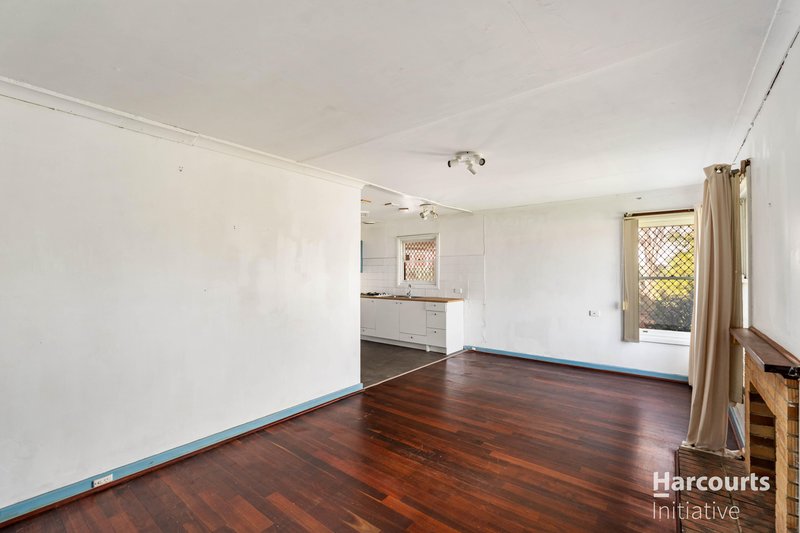 Photo - 21 Garrick Way, Balga WA 6061 - Image 6