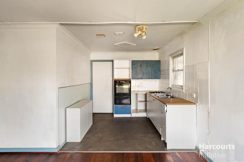 Photo - 21 Garrick Way, Balga WA 6061 - Image 7
