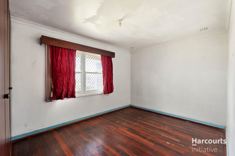 Photo - 21 Garrick Way, Balga WA 6061 - Image 10