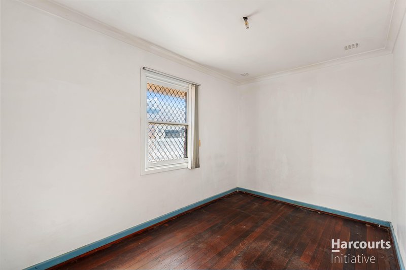 Photo - 21 Garrick Way, Balga WA 6061 - Image 12
