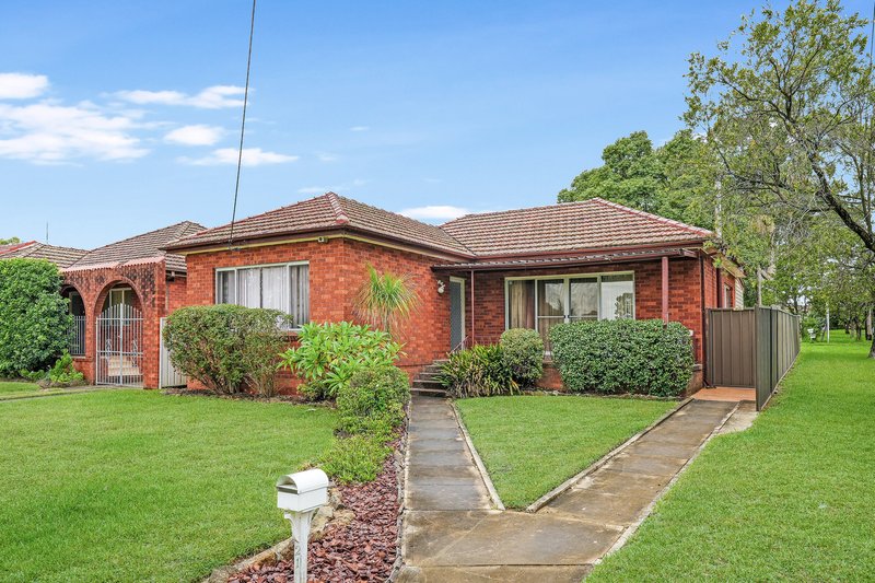 Photo - 21 Gascoigne Road, Birrong NSW 2143 - Image 1