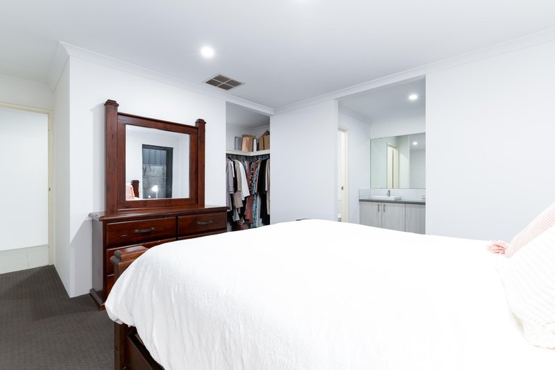 Photo - 21 Genus Road, Banksia Grove WA 6031 - Image 25