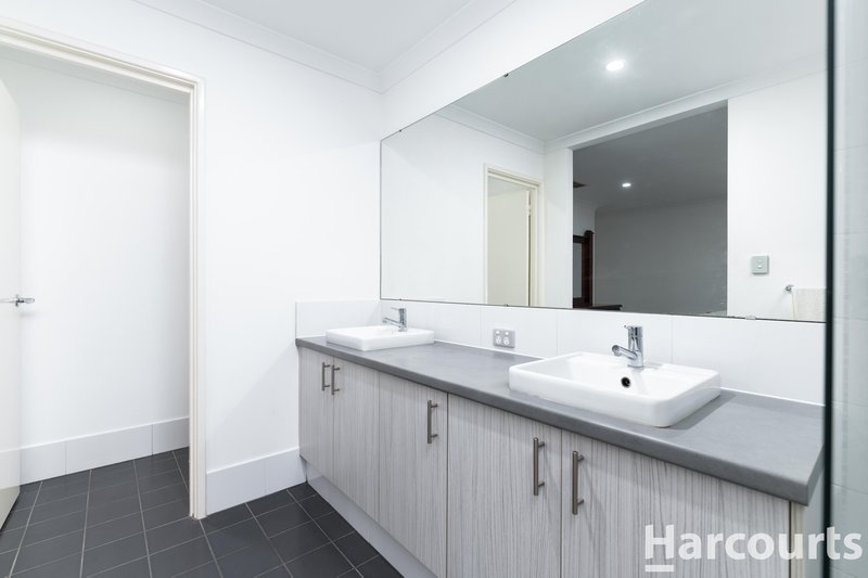 Photo - 21 Genus Road, Banksia Grove WA 6031 - Image 27