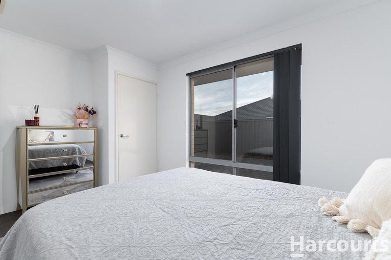 Photo - 21 Genus Road, Banksia Grove WA 6031 - Image 33
