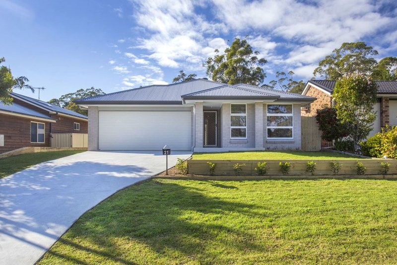 21 George Avenue, Kings Point NSW 2539