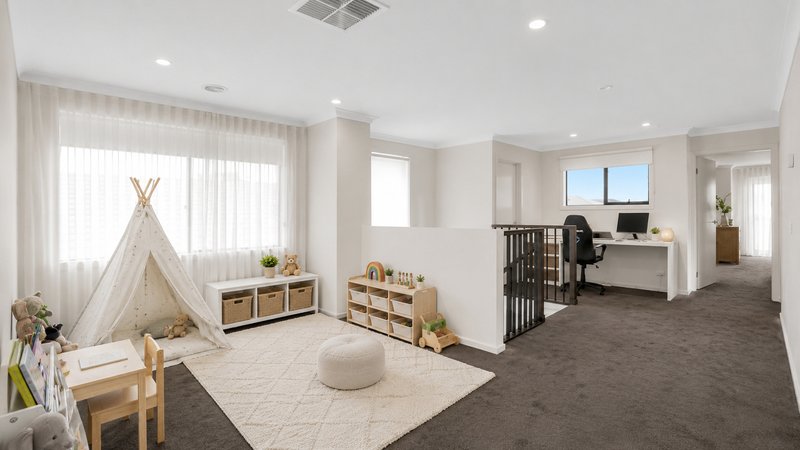 Photo - 21 Gibson Circuit, Bonnie Brook VIC 3335 - Image 7
