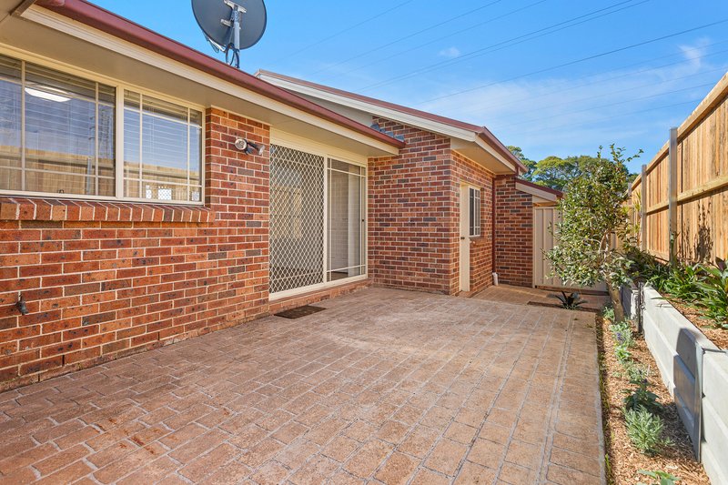 Photo - 2/1 Gilba Road, Koonawarra NSW 2530 - Image 8