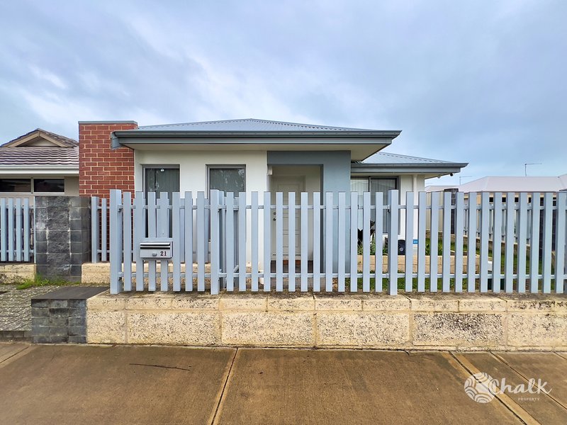 21 Gilroyd Way, Golden Bay WA 6174