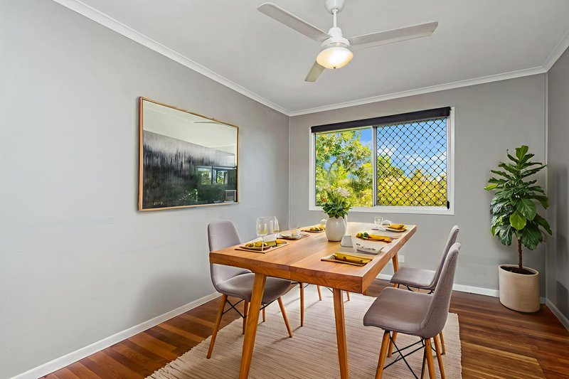 Photo - 21 Gladys Street, Kelso QLD 4815 - Image 4