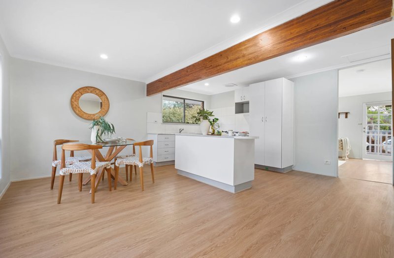 Photo - 21 Glen Avon Drive, Redbank Plains QLD 4301 - Image 3