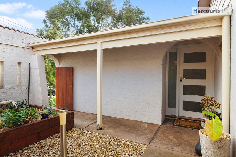 Photo - 21 Glenburnie Street, Happy Valley SA 5159 - Image 3