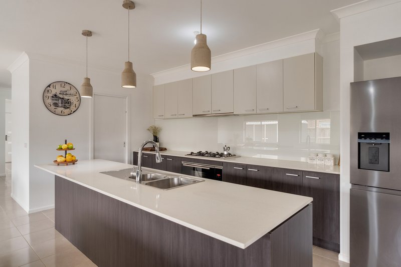 Photo - 21 Golf Links Drive, Beveridge VIC 3753 - Image 17